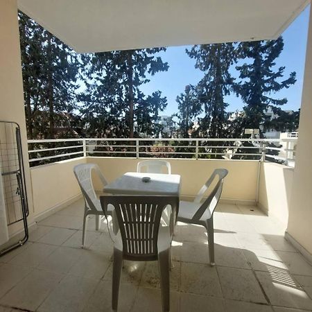 Sunny 2 Bedroom Larnaca Center المظهر الخارجي الصورة