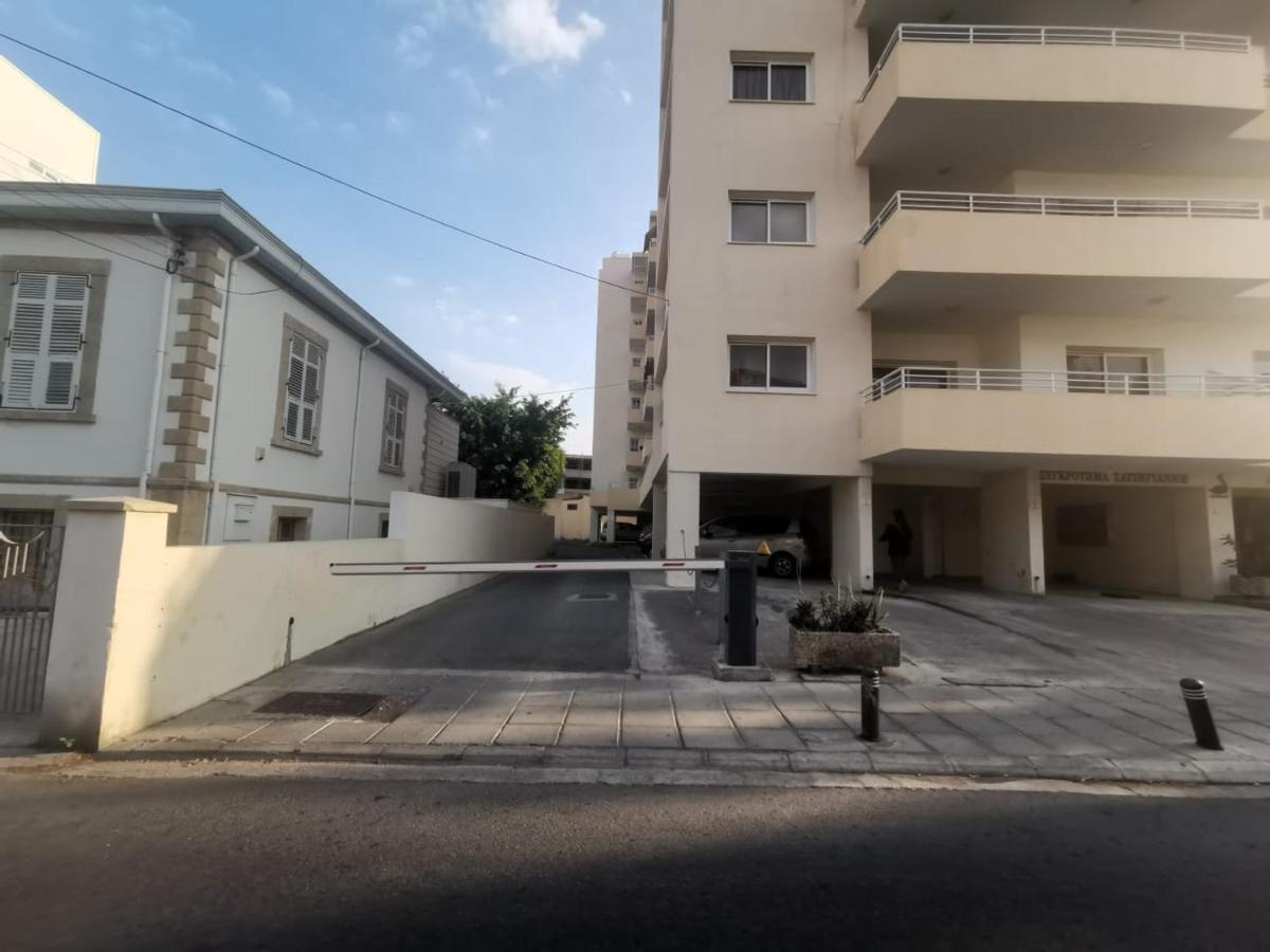Sunny 2 Bedroom Larnaca Center المظهر الخارجي الصورة