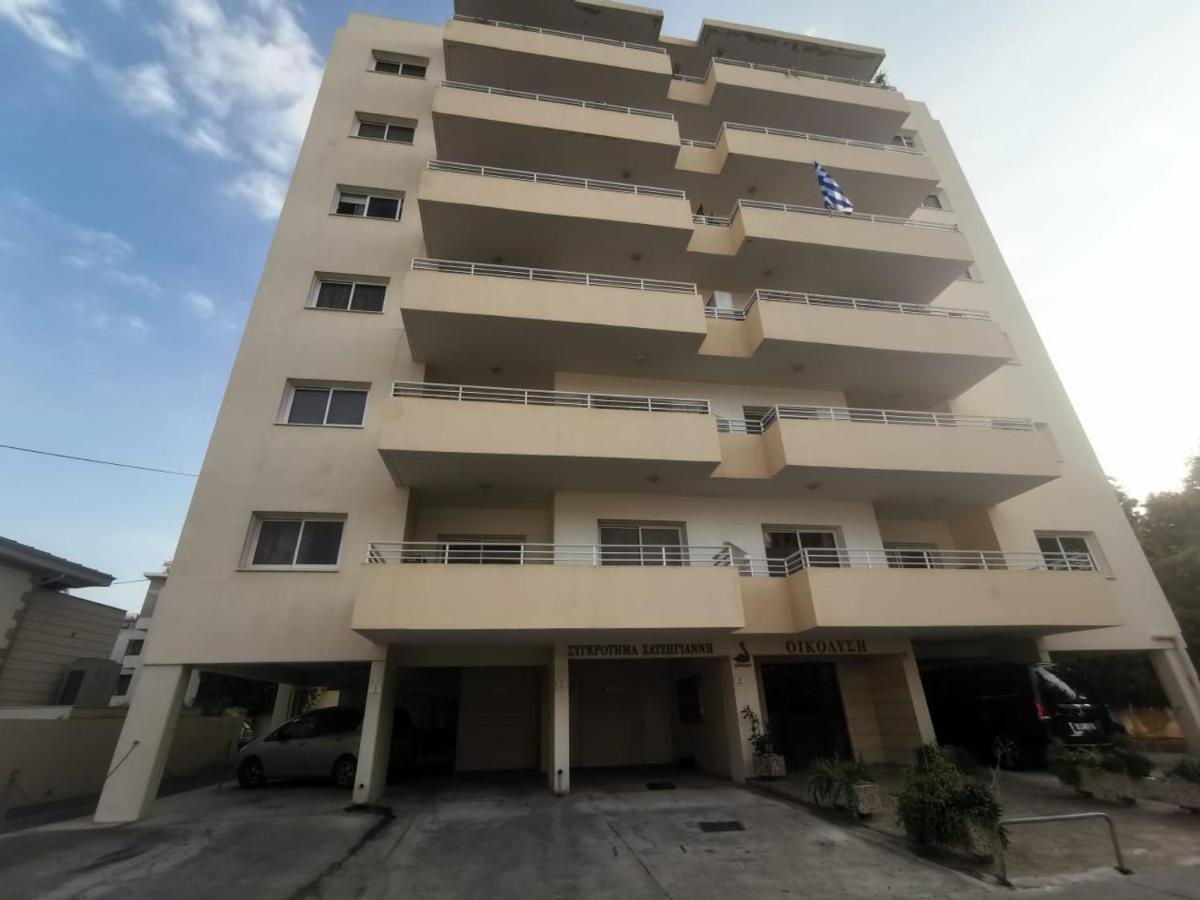 Sunny 2 Bedroom Larnaca Center المظهر الخارجي الصورة